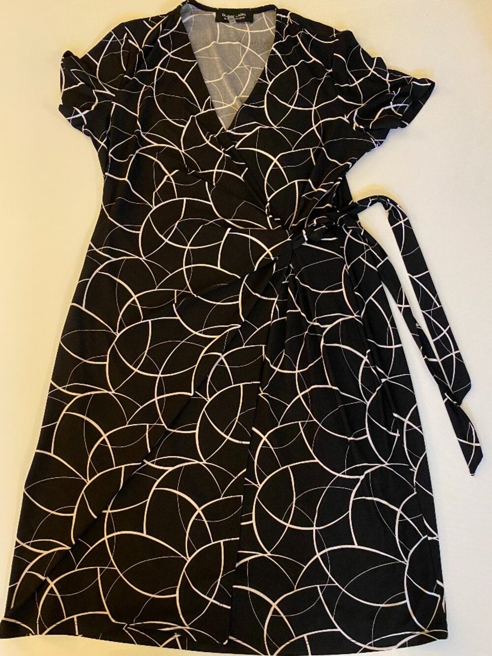 Womens beautiful Evan Picone Black Label abstract print little black dress Sz 14